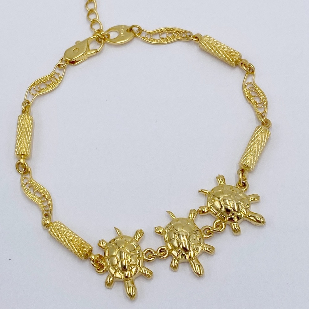 Vintage 24K Gold Plated Turtle Bracelet